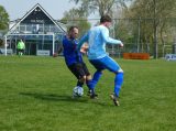 S.K.N.W.K. 3 - FC De Westhoek '20 4 (comp.) seizoen 2021-2022 (19/108)